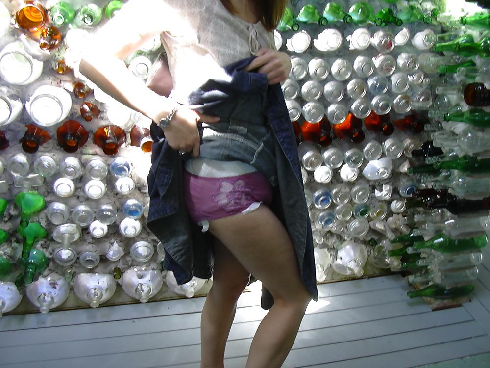 25P Wife In Diaper