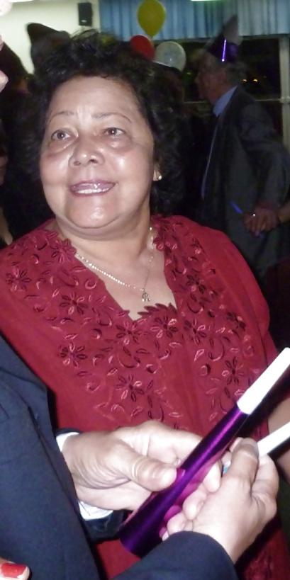 5P Sexy older indian woman