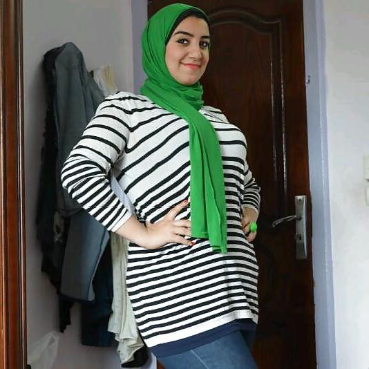 12P Alexandria's Girl , Busty , Natural Arab Beauty 