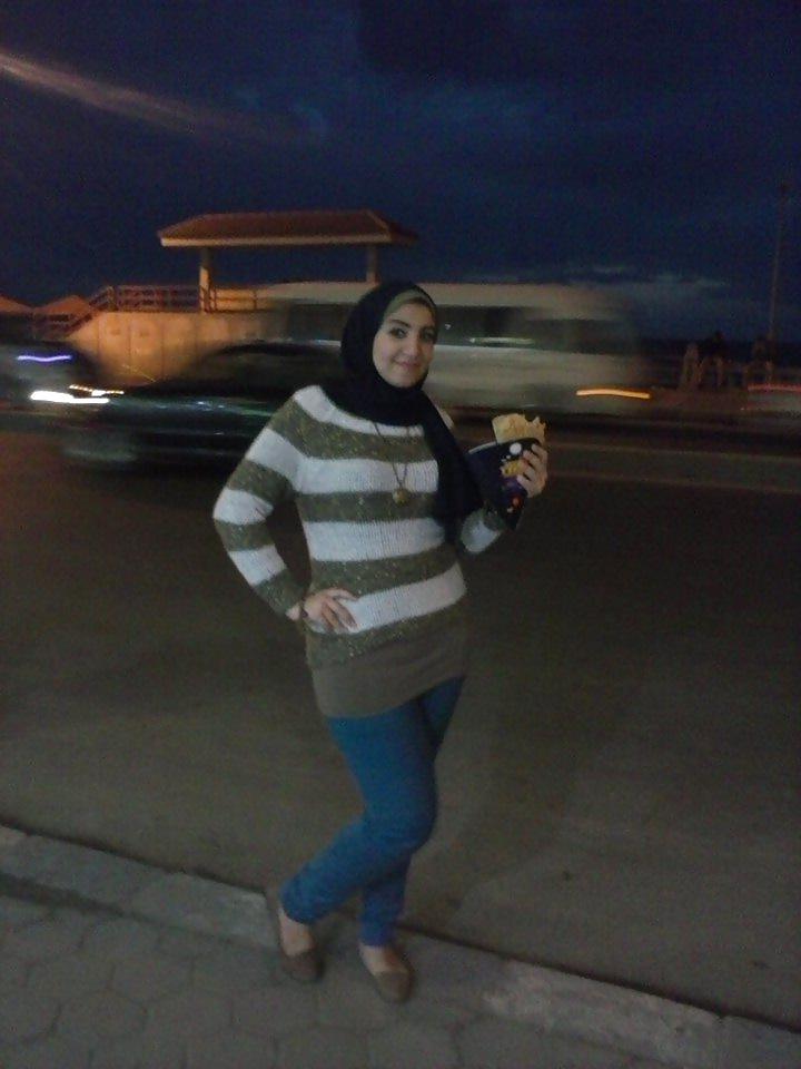 12P Alexandria's Girl , Busty , Natural Arab Beauty 