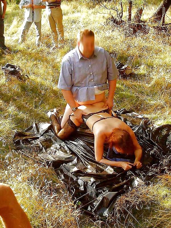 11P CUCK WIFE LENE used by several men outdoors