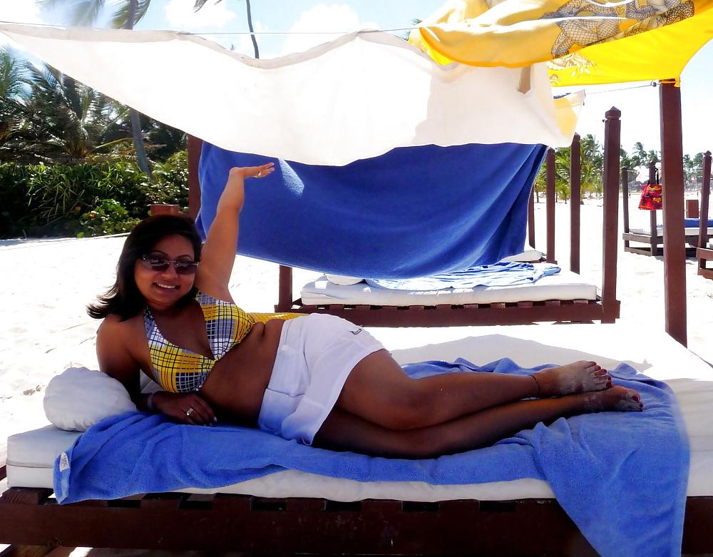 17P Desi Bikini Bash - 002