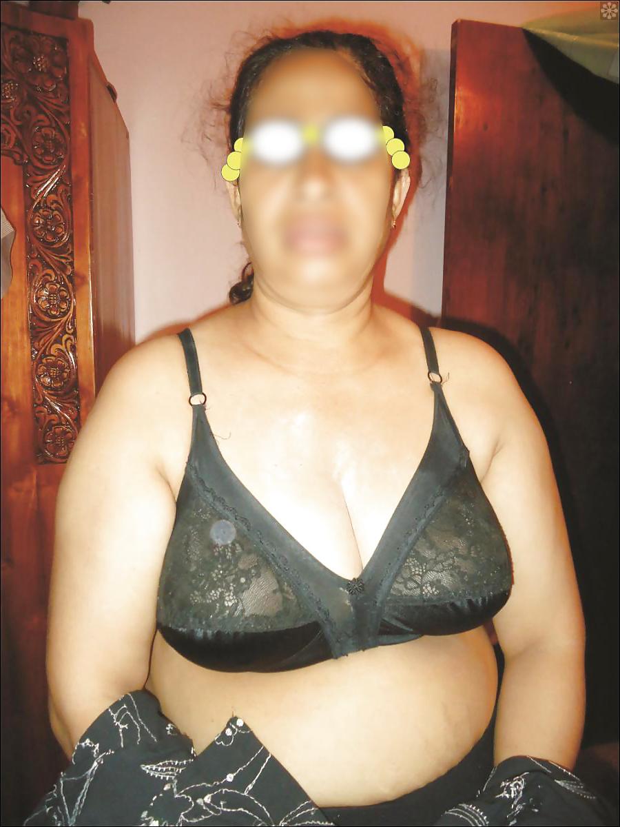 8P Desi cpl fucking 