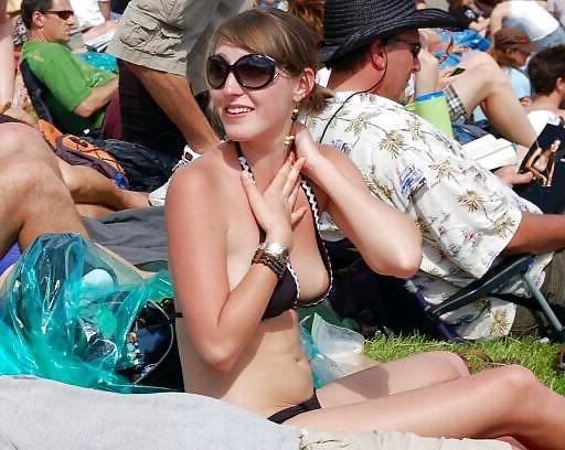 15P Downblouse young