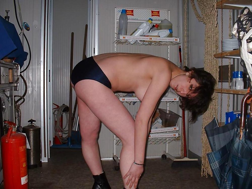 25P LICK MY HAIRY PUSSY