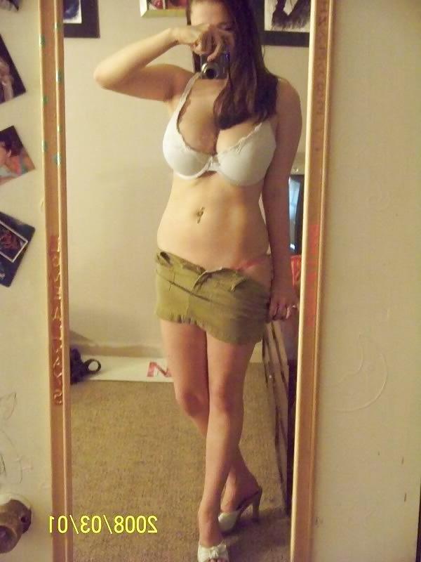 25P Jus Busty Girl Shoot Her Self