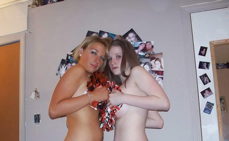 25P Jus Busty Girl Shoot Her Self