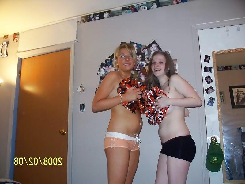 25P Jus Busty Girl Shoot Her Self
