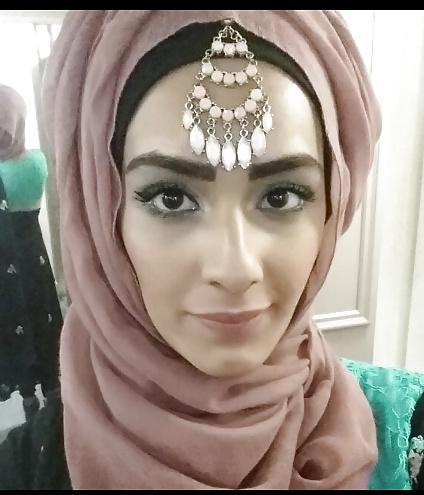 13P Hijab desi