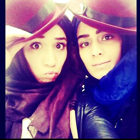 13P Hijab desi