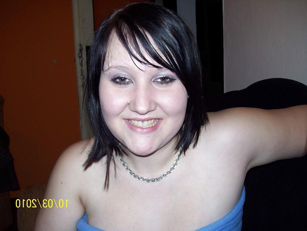 25P Slut From The Past