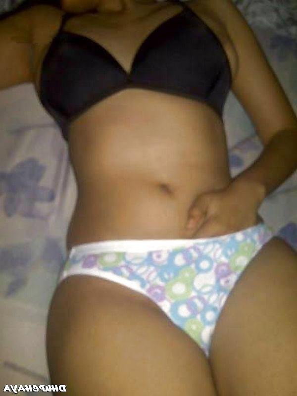 20P HOT DESI BHABHI WITH HUBBY PLAYING SEX GAME