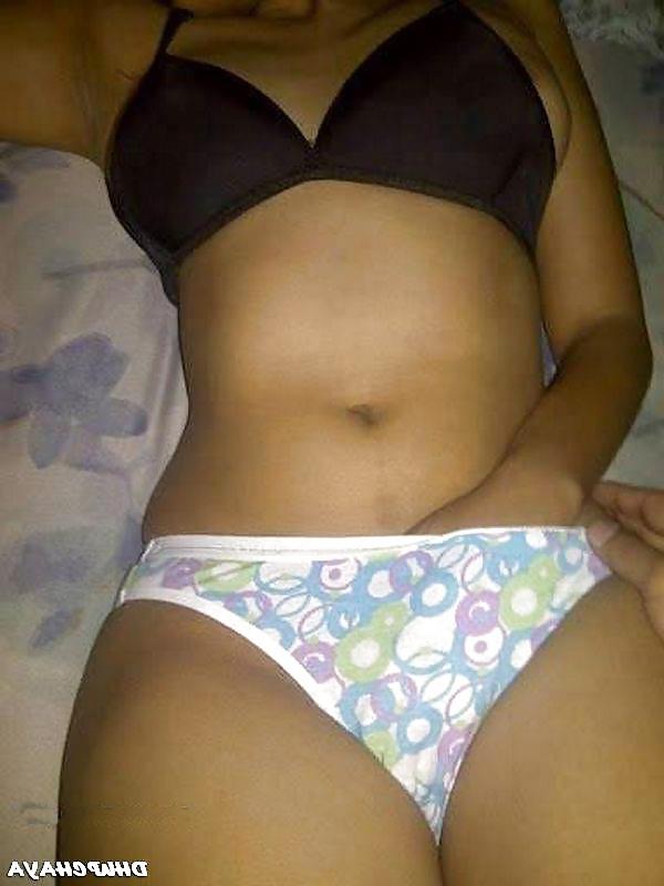 20P HOT DESI BHABHI WITH HUBBY PLAYING SEX GAME