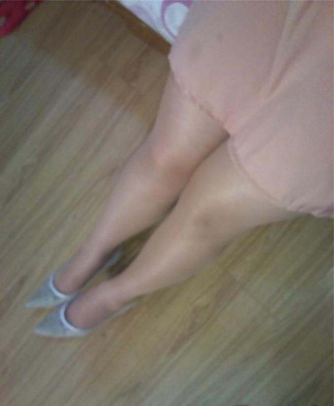 19P Wanna lick her feet ?