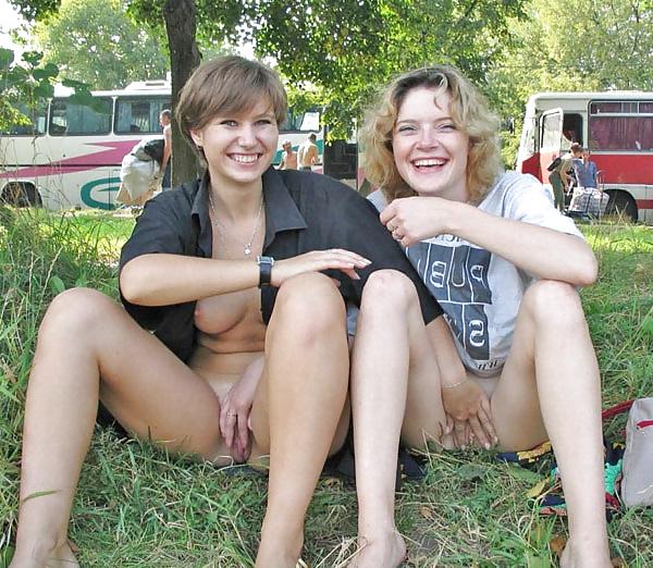 25P Amateur upskirt