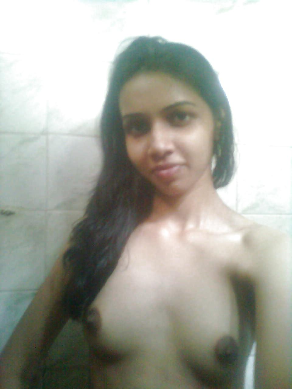 25P Hot Desi Girls 3