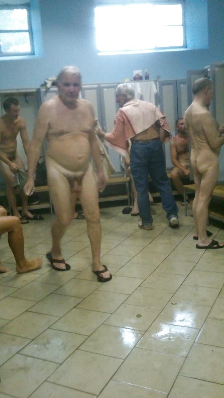 11P Grandads and dads