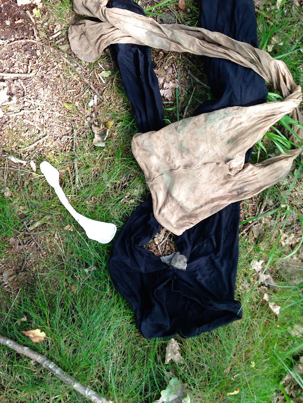 5P Wald in meiner naehe... Strumpfhose.... Kondom... Condom
