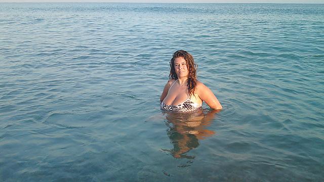 25P Busty Russian Woman 1709