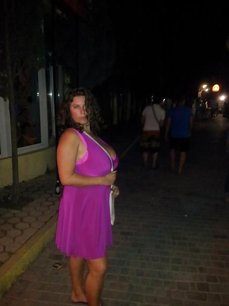 25P Busty Russian Woman 1709