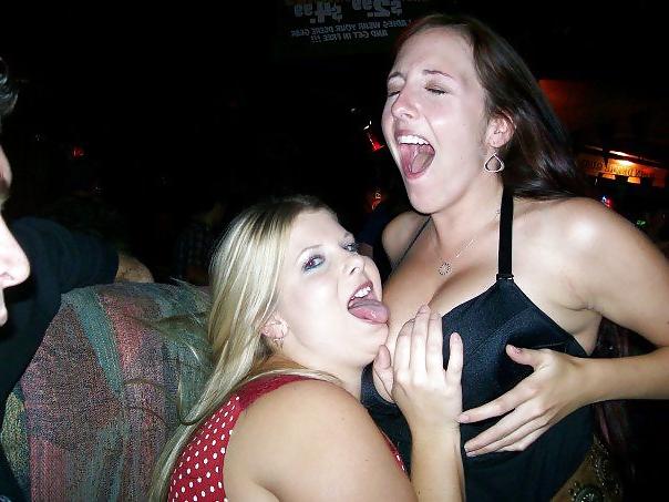 25P Sexy downblouse teen HUGE slut Tina, great tits! 
