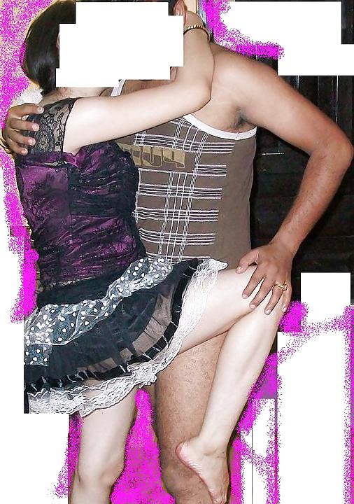8P Black and White Desi action
