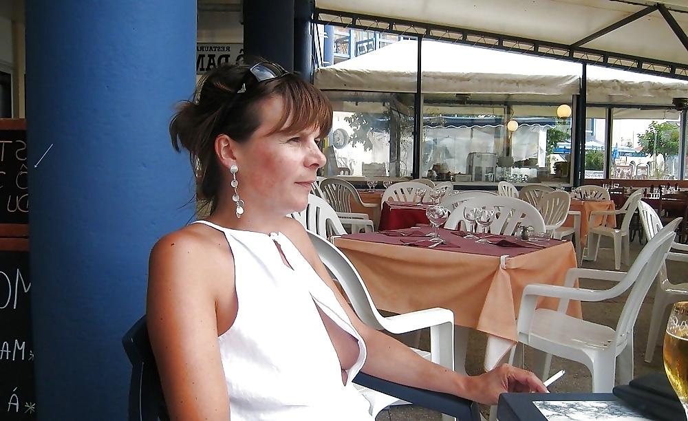 25P See throug, pokies, oops, flashing