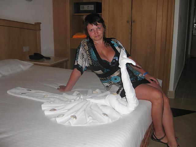 15P Busty Russian Woman 1796