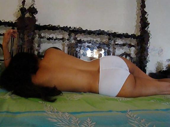 15P Very cooperative desi indian aunty