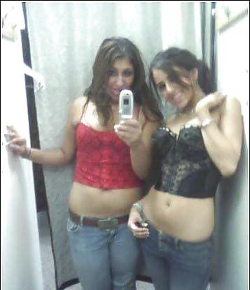 25P Arab Girls