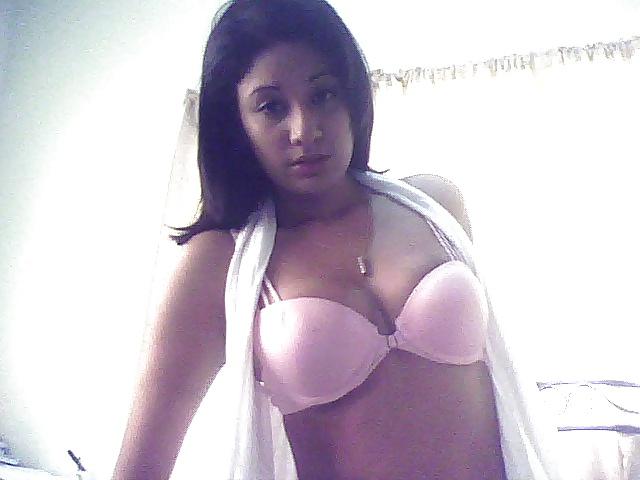 10P Random Desi babes 