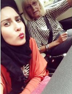 25P Mix of Paki Desi Sikh Hijabi Apni Pakistani Muslim Girls