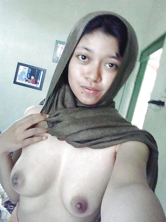 25P Sexy... hijab malay arab 