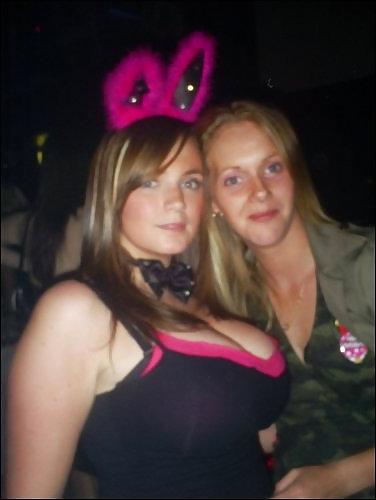 25P Busty Amateurs - Busty GFs - Candids & Self-Shot 