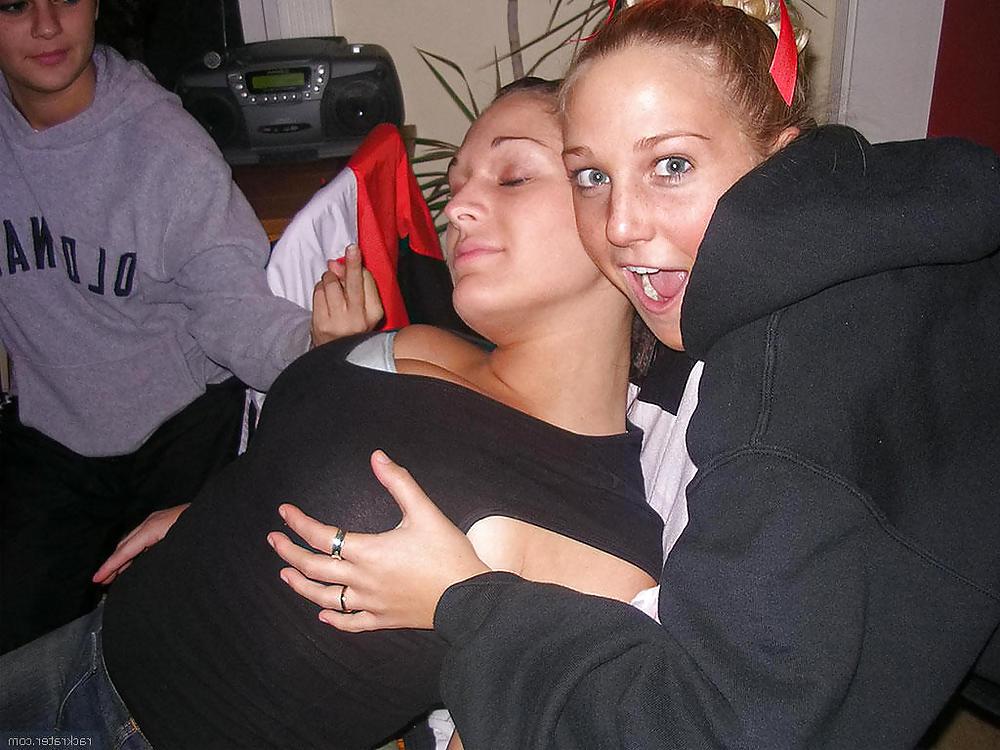 25P Busty Amateurs - Busty GFs - Candids & Self-Shot 