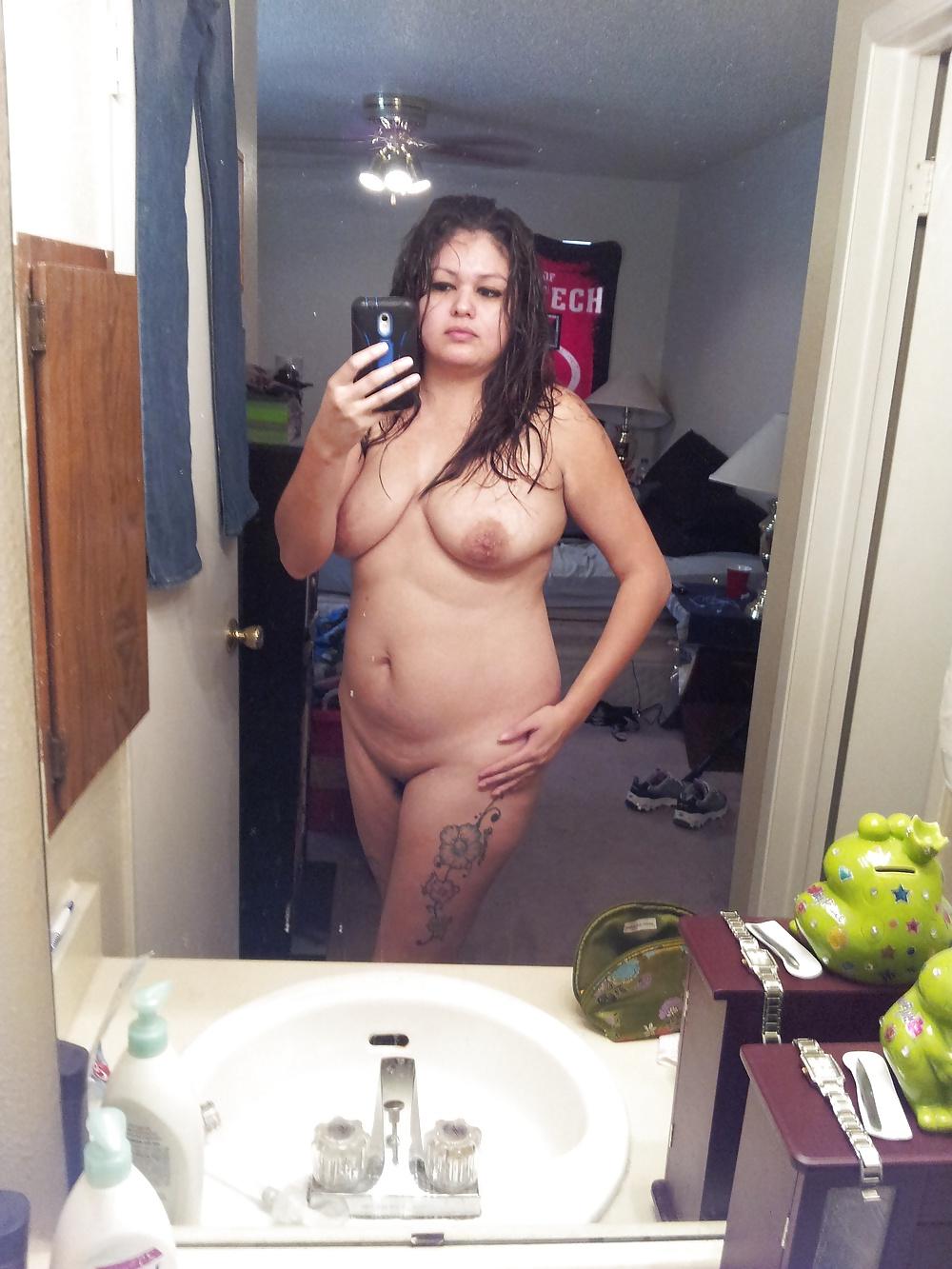 25P Lovely Self Shot Beauties