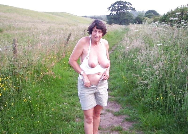 25P GILFs and Old Bitches Collection 9 
