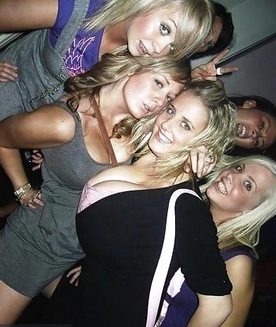 25P Busty Amateurs - Busty GFs - Candids & Self-Shot 2