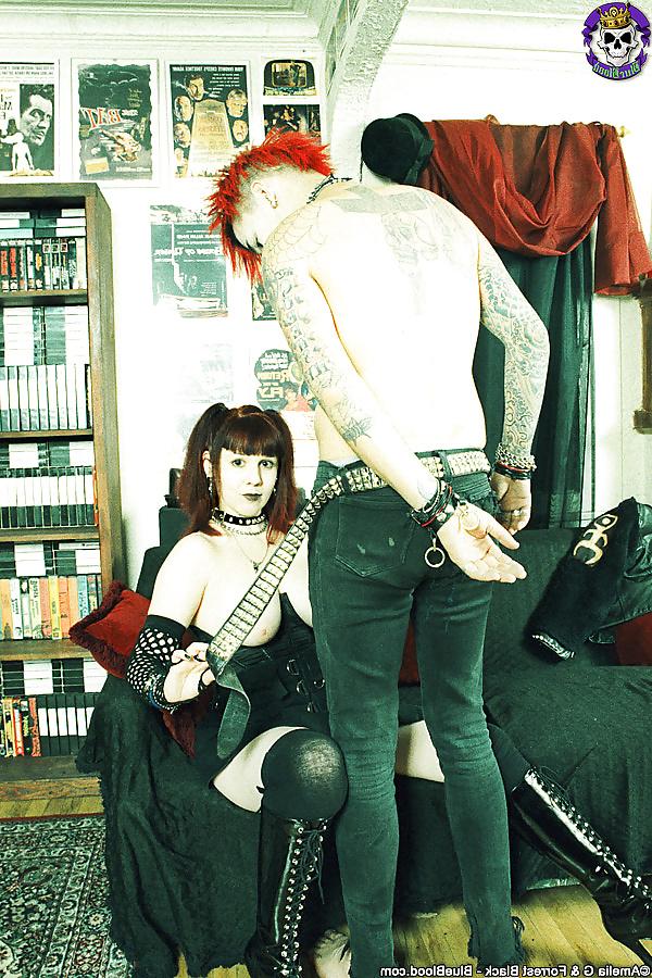 25P Punk sex and foot fetish