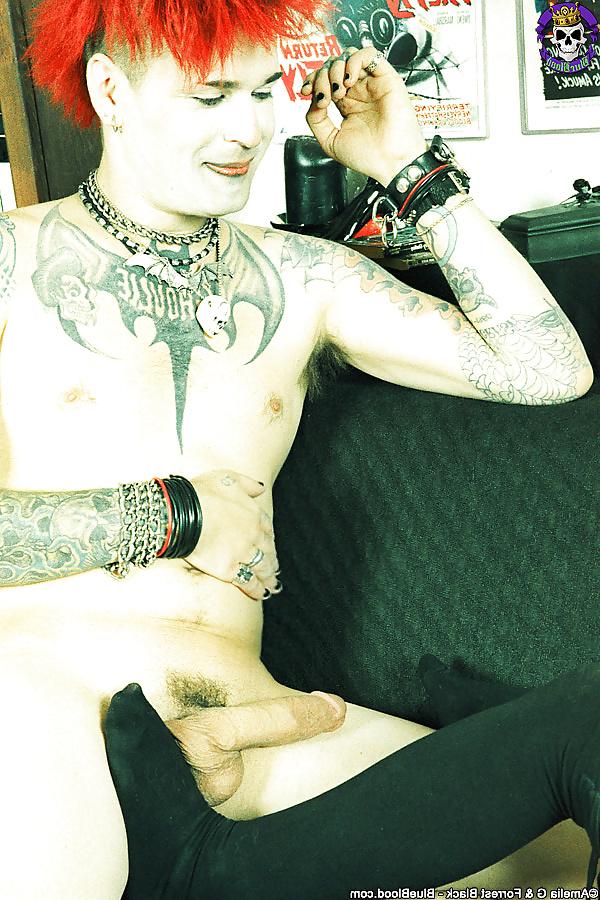 25P Punk sex and foot fetish