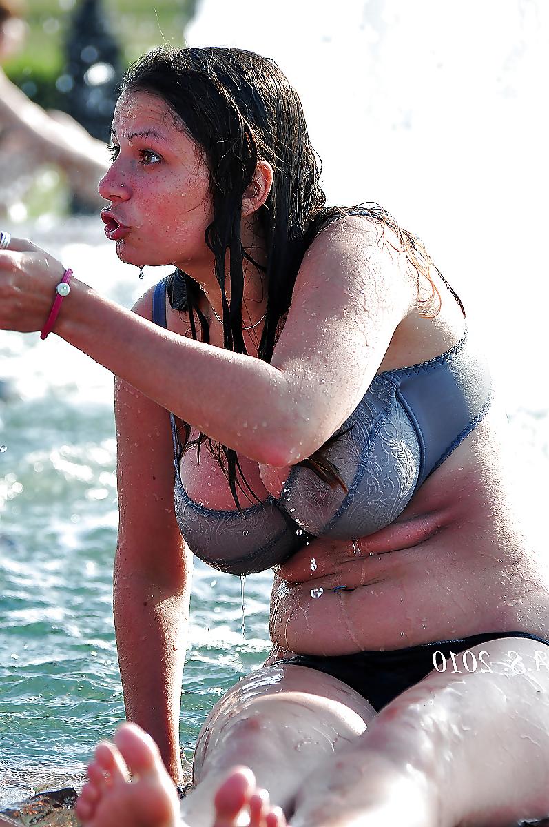 25P NEW Beach cameltoes nipples tits cumshots facials favorites
