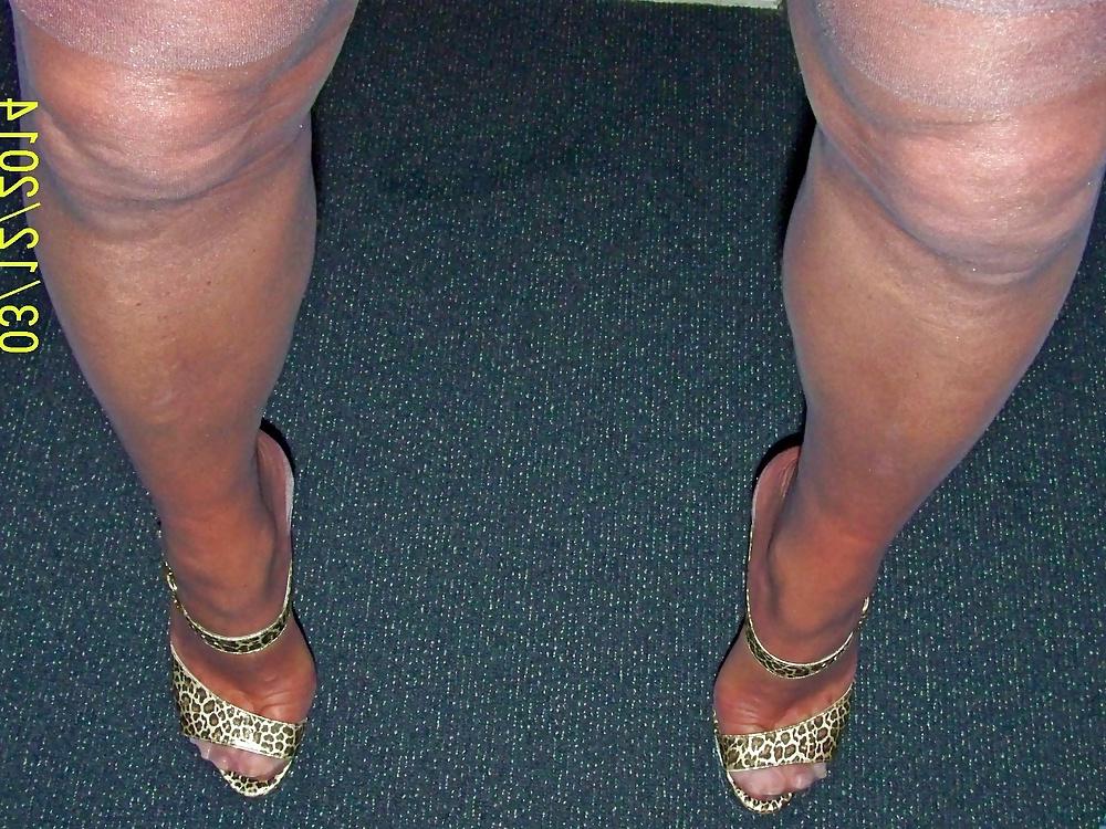 25P Crossdresser Stocking HighHeels Cumshot Condom