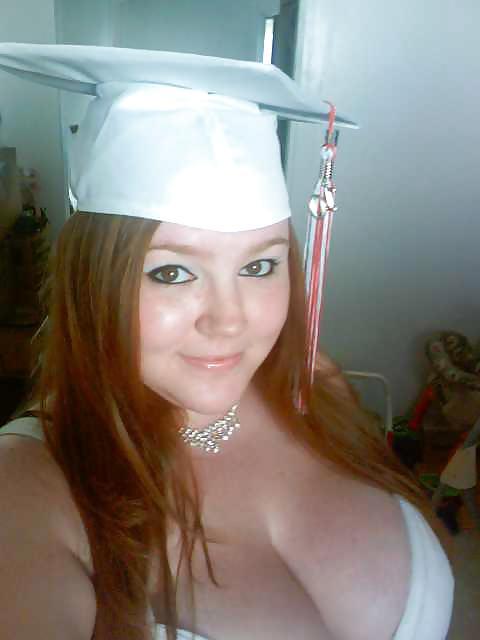 25P Busty Amateurs - Busty GFs - Candids & Self-Shot 3