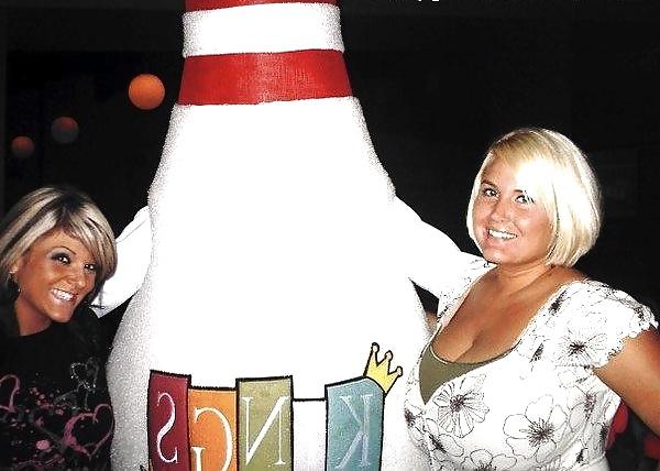 25P Busty Amateurs - Busty GFs - Candids & Self-Shot 3