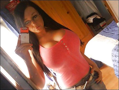 25P Busty Amateurs - Busty GFs - Candids & Self-Shot 3