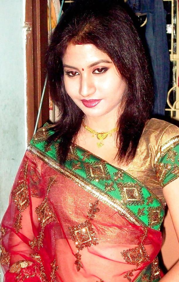 25P Desi aunty