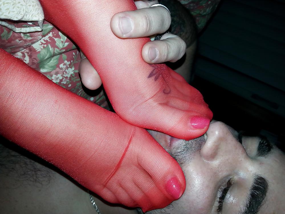 25P Red nylon Footjob