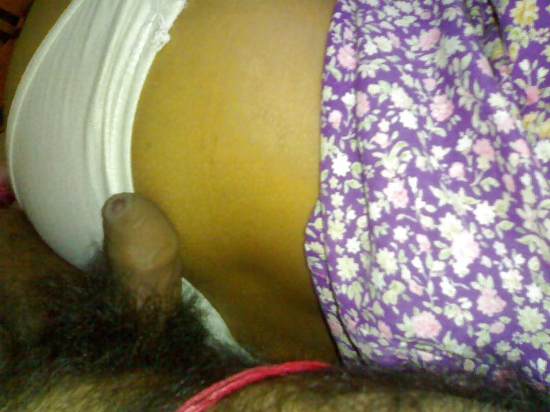 12P Desi Indian Wife 
