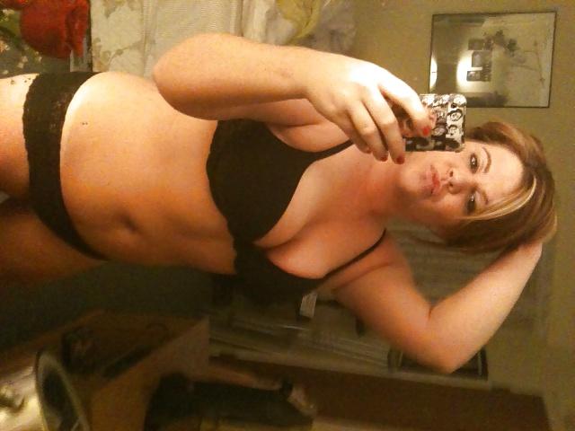 6P Self shot teen slut