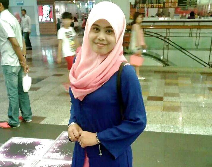 7P Malay Hijab Beauty (Non Nudes)